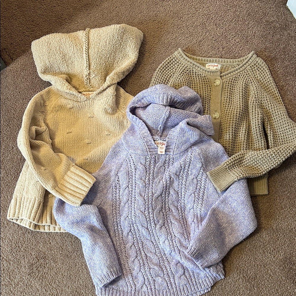 Cat & Jack Kids Sweater Set khaki, lavender and tan. EUC 4/5. Lightweight